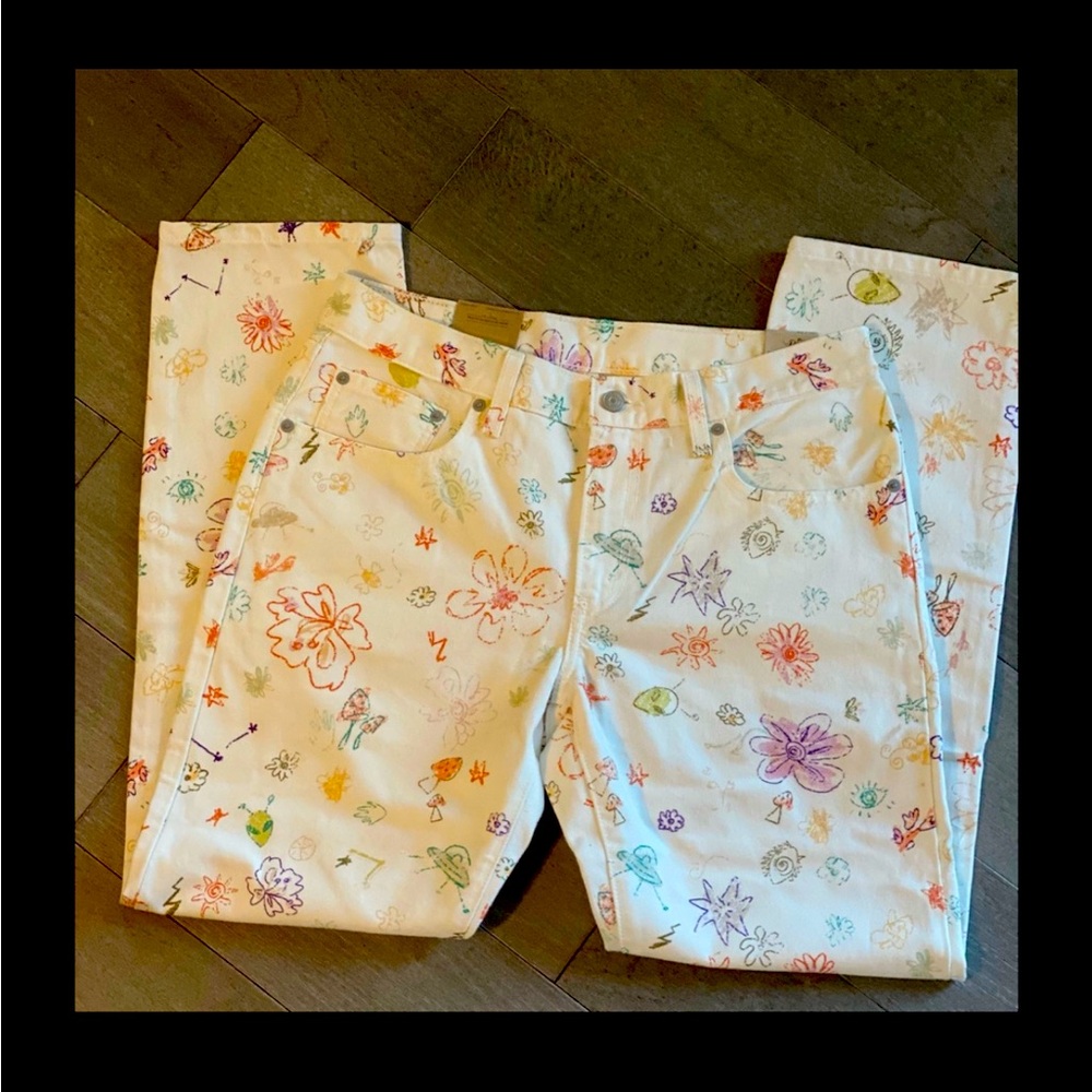 LEVI’S Floral Doodle Jeans (VERY UNIQUE)